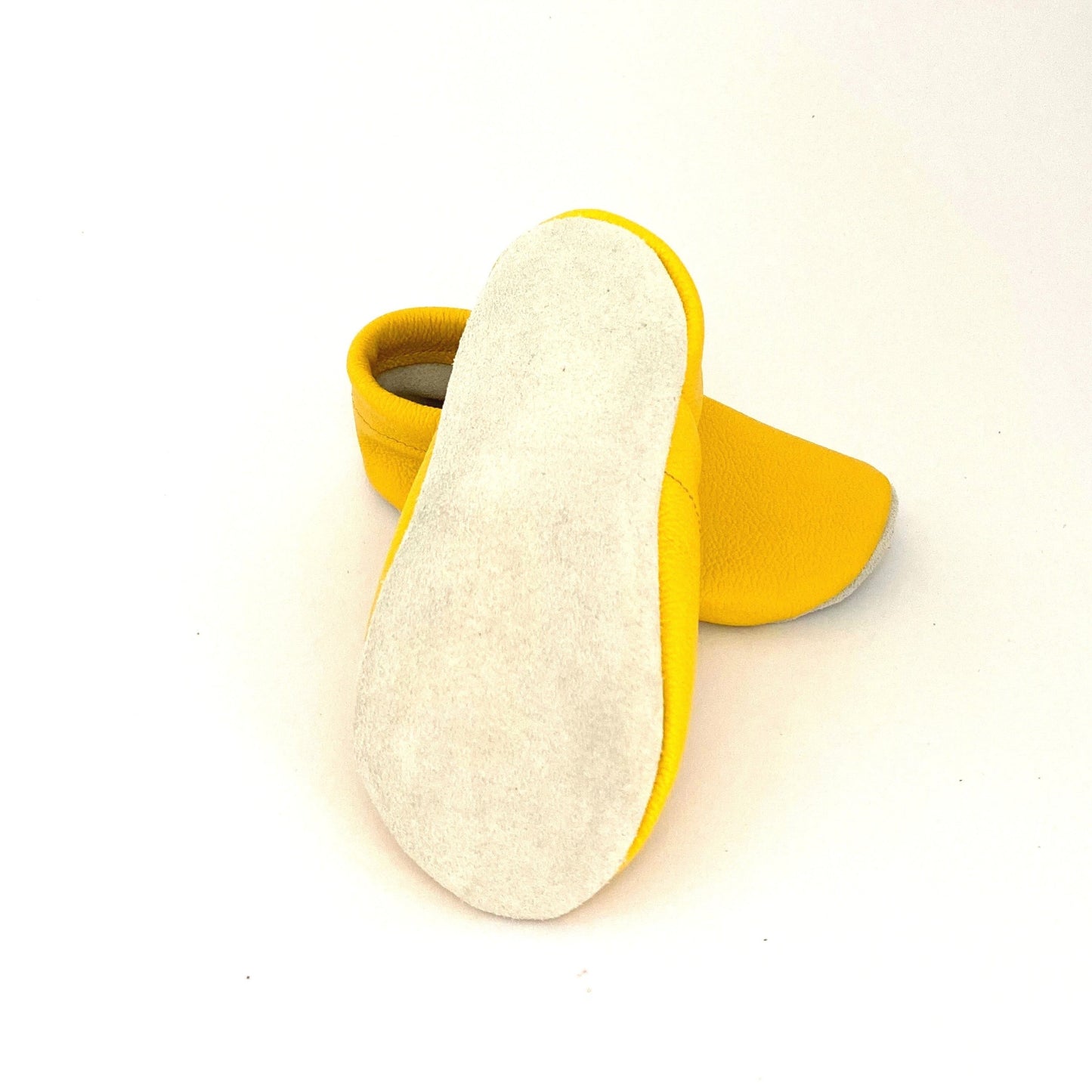 Pantau Krabbelschuh in der Farbe Gelb mit rutschfester Rauledersohle