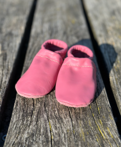 Pantau Krabbelschuh in der Farbe altrosa