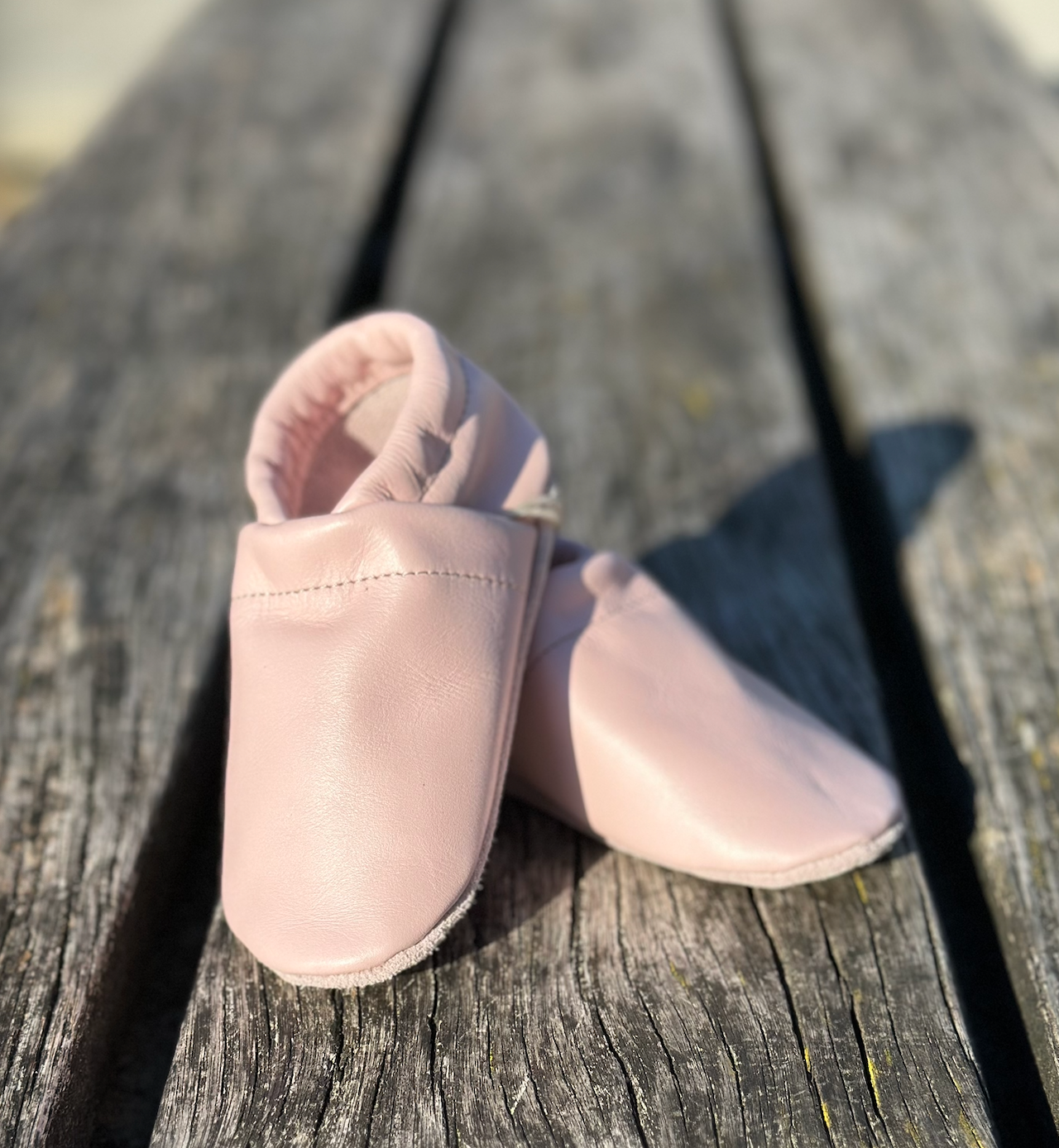 Pantau Krabbelschuhe in zartem rosa